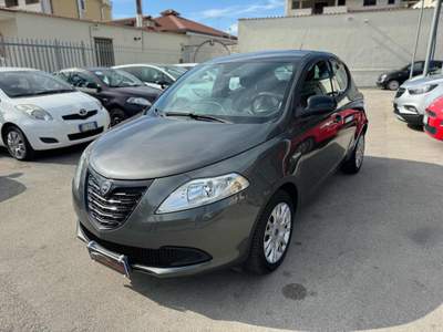 Lancia Ypsilon 1.3 MJT 95 CV S&S Elefantino Grigio usata Qualiano