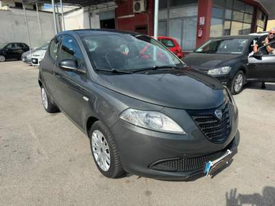 Lancia Ypsilon 1.3 MJT 95 CV S&S Elefantino Grigio usata Qualiano