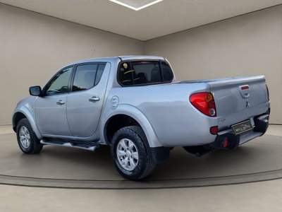 Mitsubishi L200 2.5 DI-D/136CV DC Invite DPF Grigio usata Tertenia