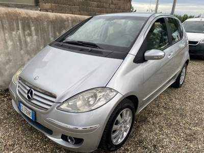 Mercedes-Benz Classe A CDI Elegance Grigio usata Giarre