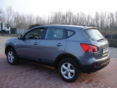 Nissan Qashqai 2.0 dCi DPF 4WD (4X4 INSERIBILE) Grigio usata Rimini