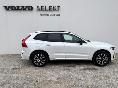 Volvo XC60 B4 automatico Plus Dark Bianco usata Padova