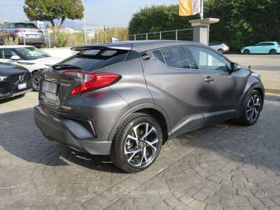 Toyota C-HR C-HR 1.8 Hybrid E-CVT Lounge Grigio usata Anagni