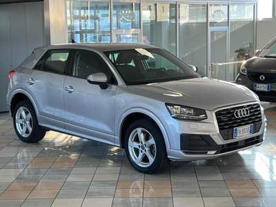 Audi Q2 35 TDI quattro S tronic Argento usata Stradella