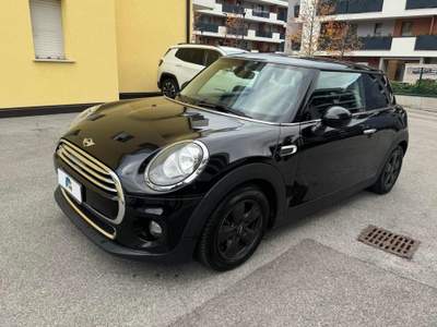MINI Cooper 1.5 Cooper D Hype Nero usata Trento