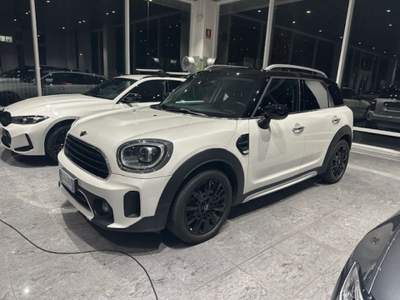 MINI Cooper 1.5 Cooper Classic Countryman Bianco usata Magenta