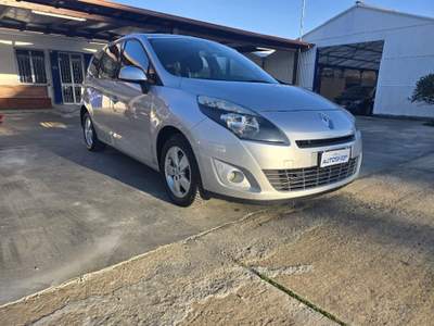 Renault Scénic 1.5 dCi 110CV Dynamique Argento usata Sassari