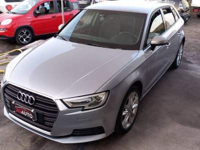 Audi A3 30 1.6 tdi Business 116cv Grigio usata Acireale