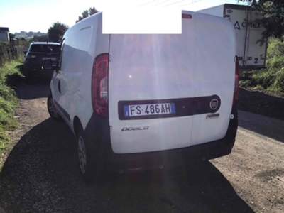Fiat Doblò Doblò 1.6 MJT 105CV PC-TN Cargo Lamierato SX 3 Pos Bianco usata San Vito dei Normanni