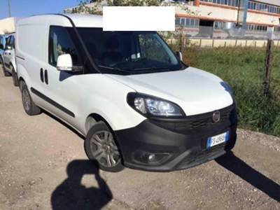 Fiat Doblò Doblò 1.6 MJT 105CV PC-TN Cargo Lamierato SX 3 Pos Bianco usata San Vito dei Normanni