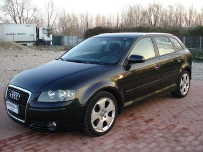 Audi A3 SPORTBACK 2.0 TDI 140 CV Nero usata Rimini