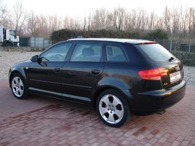 Audi A3 SPORTBACK 2.0 TDI 140 CV Nero usata Rimini