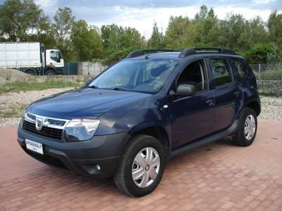 Dacia Duster 1.5 dCi 90CV 4x4 X TUTTO E X TUTTI NEOPATENTATO Blu/Azzurro usata Rimini