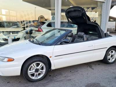 Chrysler Stratus 2.0 cat Cabrio LX Bianco usata Bassano del Grappa