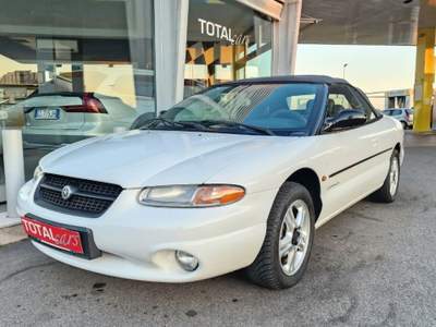 Chrysler Stratus 2.0 cat Cabrio LX Bianco usata Bassano del Grappa