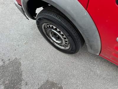 Ford Transit Connect 200S 1.8 TDCi cat PC-TN Rosso usata Castellammare di Stabia