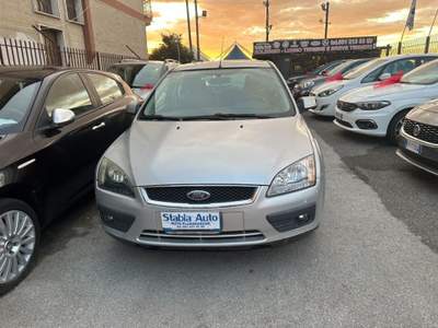 Ford Focus/Focus C-Max 1.6 TDCi (90CV) 5p. Grigio usata Castellammare di Stabia