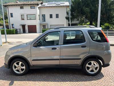Suzuki Ignis 1.5 16V cat 4WD Deluxe Grigio usata Prata Camportaccio