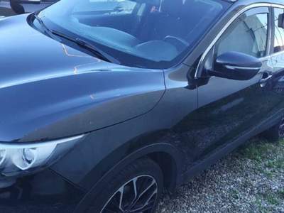 Nissan Qashqai 1.5 dci Business 110cv usata Acireale