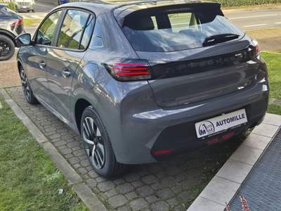 Peugeot 208 PureTech 75 Stop&Start 5 porte Style Grigio usata Limbiate