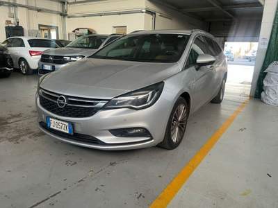 Opel Astra 1.6 CDTi 136CV Start&Stop Sports Tourer Advance Argento usata SAN GIORGIO PIACENTINO