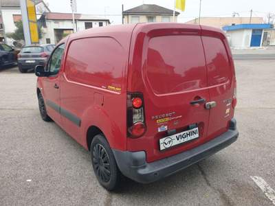 Peugeot Partner BlueHDi 100 4x4 L1 Furgone Comfort Endurance Rosso usata Sanguinetto