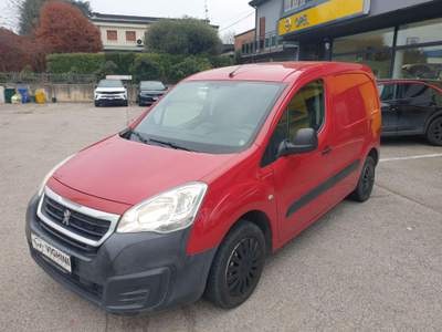Peugeot Partner BlueHDi 100 4x4 L1 Furgone Comfort Endurance Rosso usata Sanguinetto