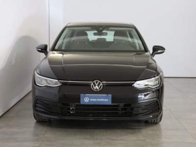 Volkswagen Golf 2.0 TDI DSG SCR Style Nero usata Cassino Volkswagen Golf 2.0 TDI DSG SCR Style Nero usata Cassino