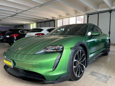 Porsche Taycan 4S Cross Turismo Battery Plus Verde usata Bassano del Grappa
