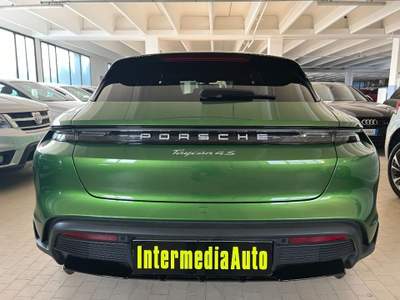Porsche Taycan 4S Cross Turismo Battery Plus Verde usata Bassano del Grappa