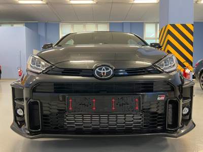 Toyota Yaris 1.6 Turbo GR 8.500 KM. Nero usata Bassano del Grappa