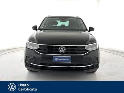 Volkswagen Tiguan 2.0 tdi life 150cv dsg Nero usata Vicenza