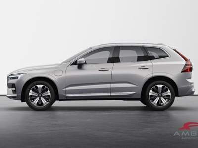 Volvo XC60 T6 AWD Plug-in hybrid Elettrica/Benzina Core Brigh Argento usata Corciano