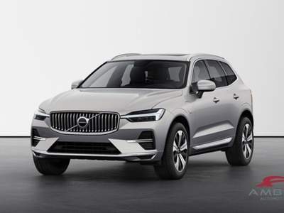 Volvo XC60 T6 AWD Plug-in hybrid Elettrica/Benzina Core Brigh Argento usata Corciano