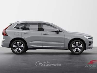 Volvo XC60 T6 AWD Plug-in hybrid Elettrica/Benzina Core Brigh Grigio usata Corciano