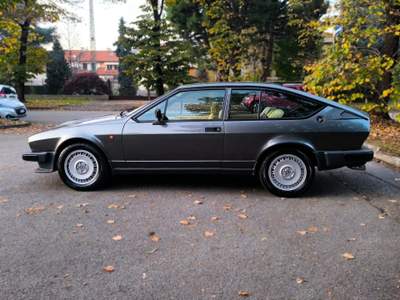 Alfa Romeo Alfetta GT/GTV 6 2.5i Grigio usata BRESCIA