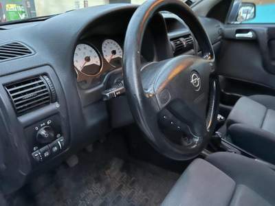 Opel Astra 1.6i 16V cat Station Wagon Elegance Grigio usata Nogaredo