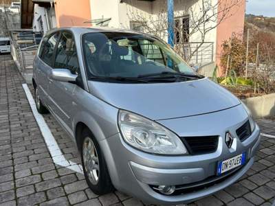 Renault Scénic 1.9 dCi/130CV SS Dynamique Grigio usata Nogaredo