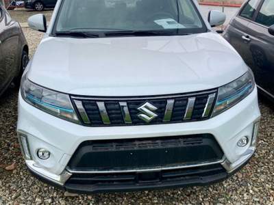 Suzuki Vitara 1.4 Hybrid Top Automatica Bianco usata TRECATE