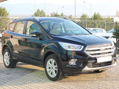 Ford Kuga 2.0 TDCI 120 CV S&S 2WD Business Nero usata San Salvatore Telesino