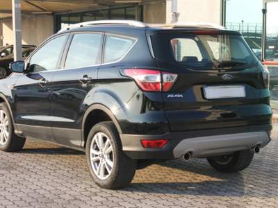 Ford Kuga 2.0 TDCI 120 CV S&S 2WD Business Nero usata San Salvatore Telesino