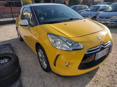 DS Automobiles DS 3 1.4 VTi 95 Chic Giallo usata Sacile