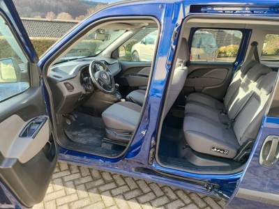 Fiat Doblò Doblò 1.4 T-Jet 16V Lounge Blu/Azzurro usata Castelnuovo Rangone