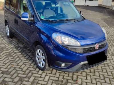 Fiat Doblò Doblò 1.4 T-Jet 16V Lounge Blu/Azzurro usata Castelnuovo Rangone