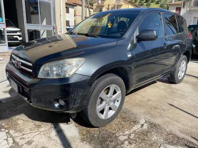 Toyota RAV4 RAV4 2.2 D-4D 136 CV Sol Grigio usata AGROPOLI