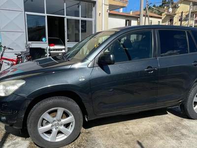 Toyota RAV4 RAV4 2.2 D-4D 136 CV Sol Grigio usata AGROPOLI