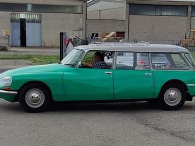 Citroen DS ID 20 F Break 8Posti 1972 iscritta ASI Verde usata Reggio Emilia