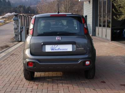 Fiat Panda 1.0 Hybrid City Cross Clima auto-DAB 7" Grigio usata Denno