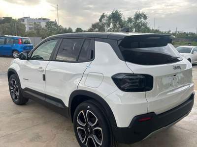 Jeep Avenger 1.2 Turbo 100 CV Altitude usata Palo del Colle