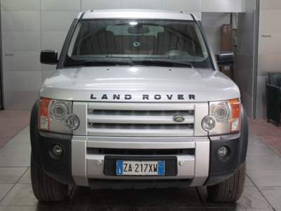 Land Rover Discovery 2.7 TDV6 SE Argento usata Civita Castellana